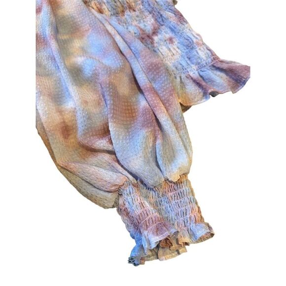 Future Collective Women's Watercolor Geometric Smocked Blouse Size Large - Picture 5 of 10